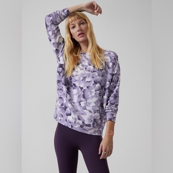 NWT ATHLETA Balance Printed Pullover Purple Floral Sweatshirt. Size XXS - Picture 1 of 8